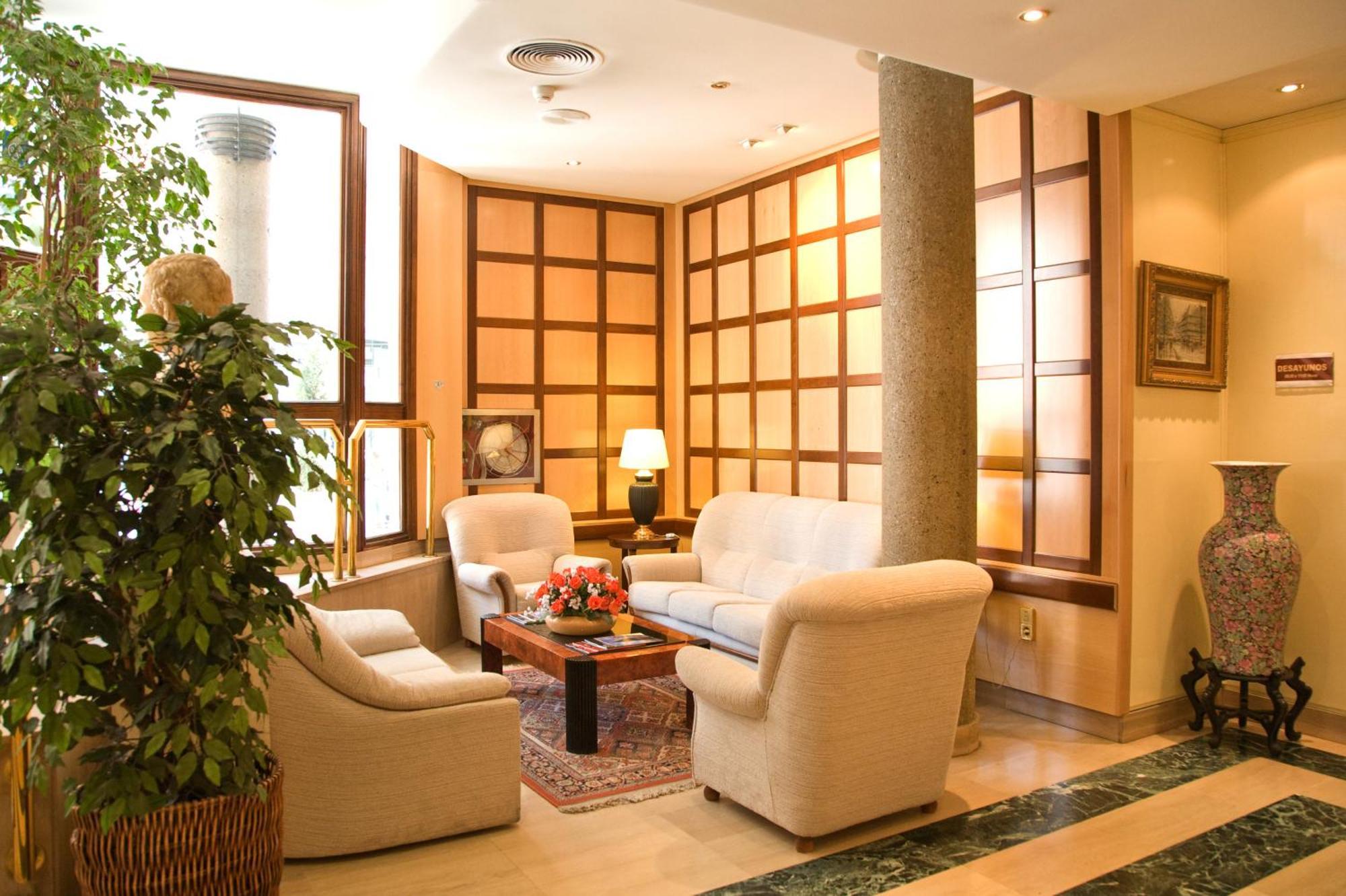 Hotel Tibur Saragossa Exterior foto