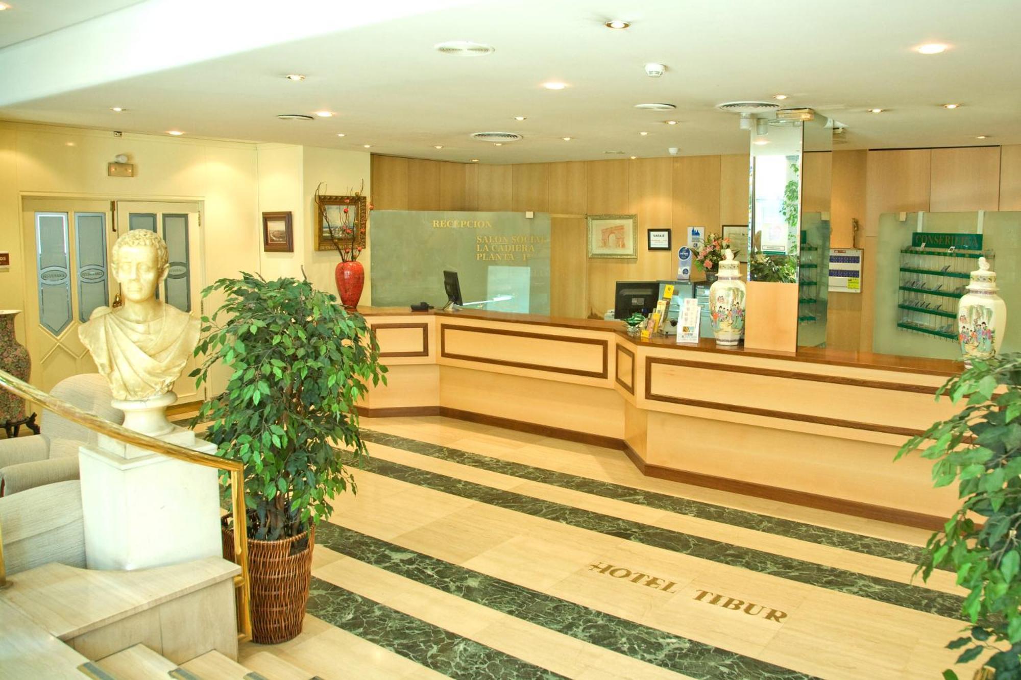 Hotel Tibur Saragossa Exterior foto
