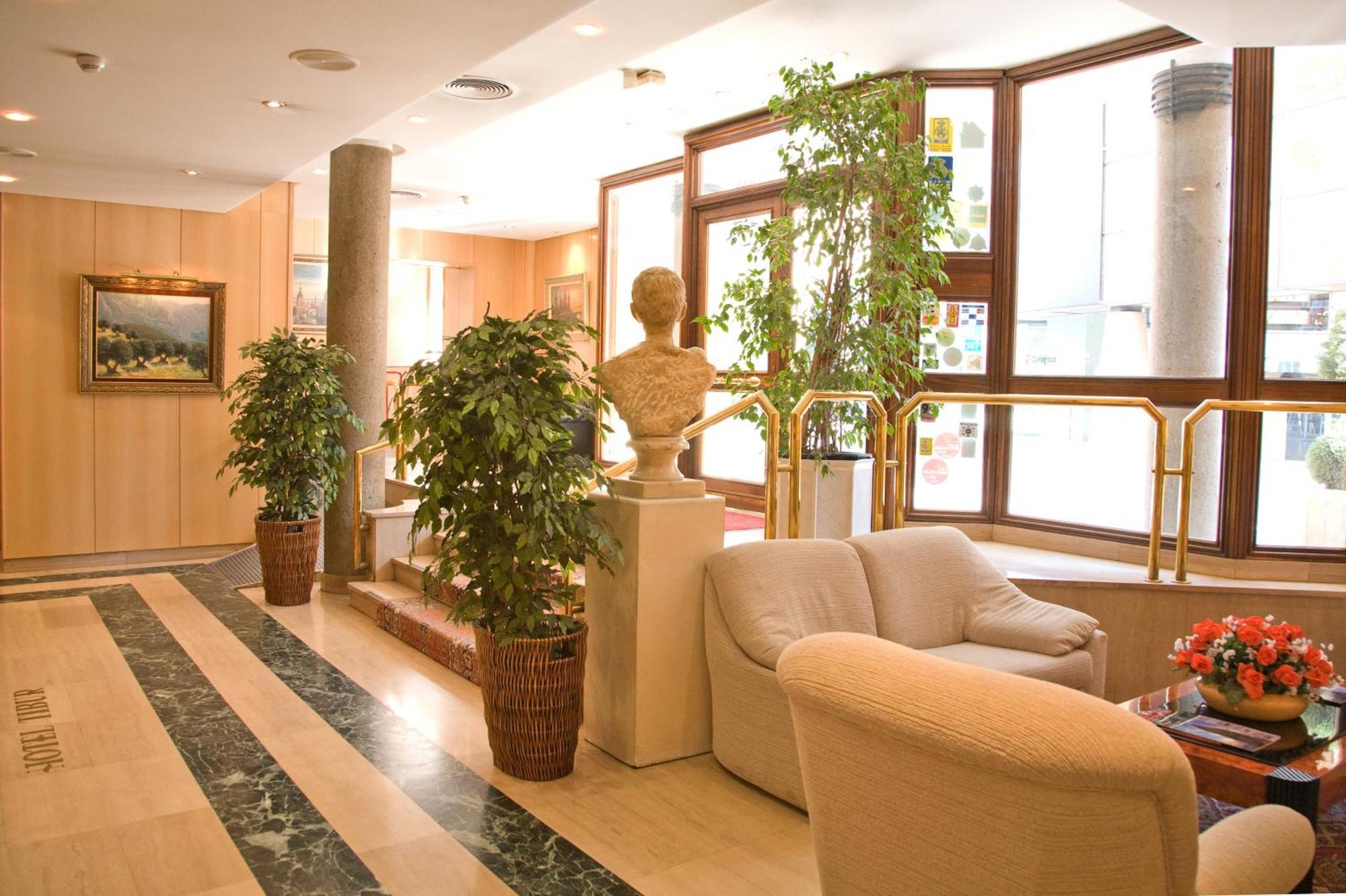 Hotel Tibur Saragossa Exterior foto