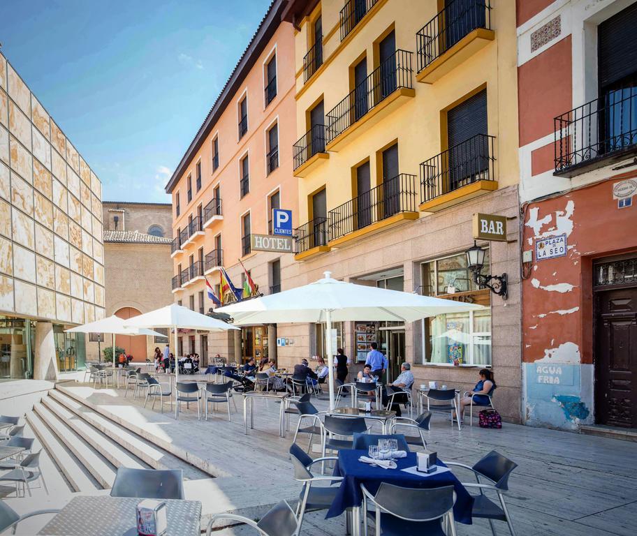 Hotel Tibur Saragossa Exterior foto