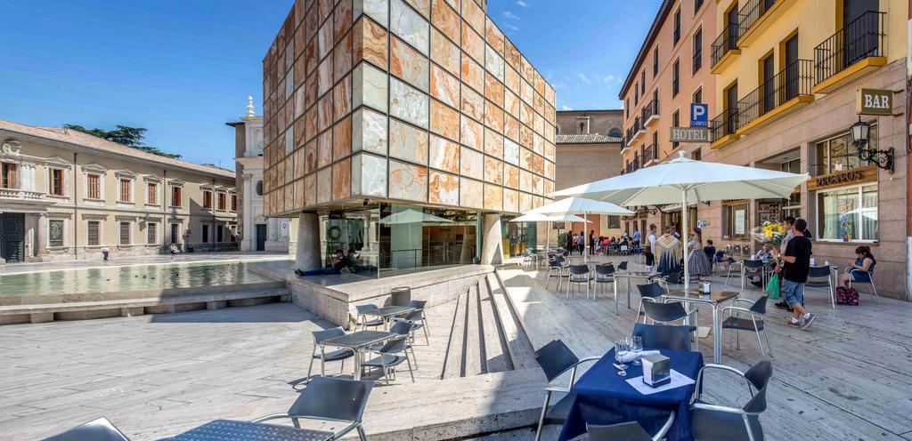 Hotel Tibur Saragossa Exterior foto