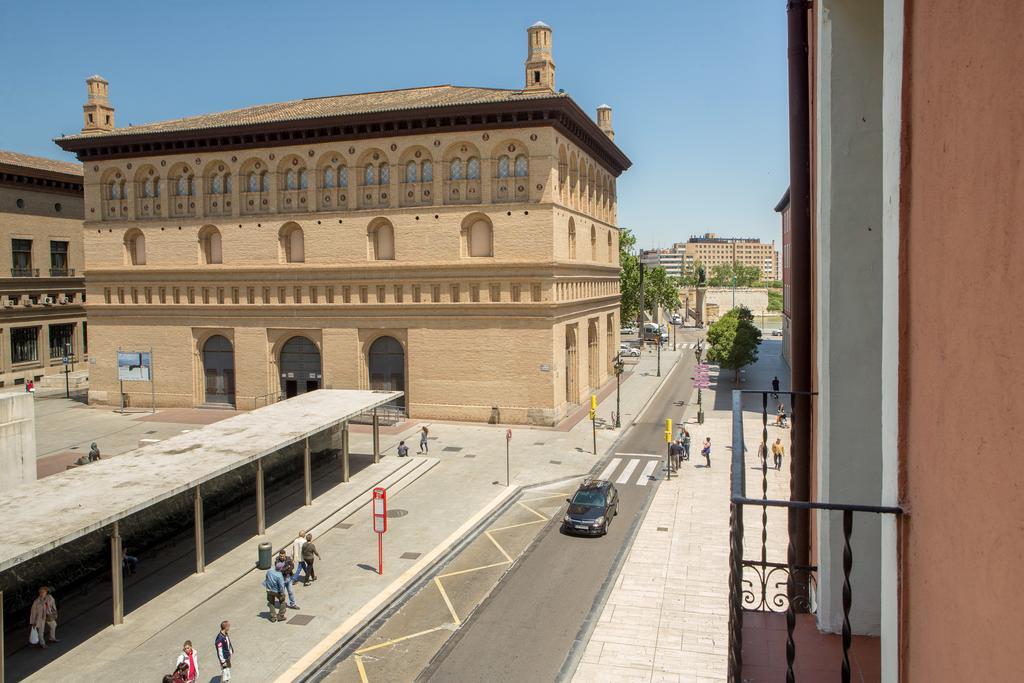 Hotel Tibur Saragossa Exterior foto