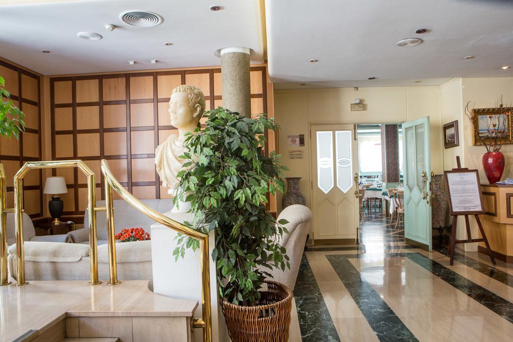 Hotel Tibur Saragossa Exterior foto